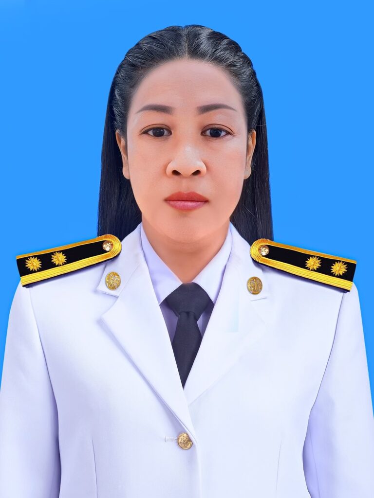 LINE_ALBUM_ทำเนียบเจ้าหน้าที่ สนง.กษอ.ปากชม_260213_2